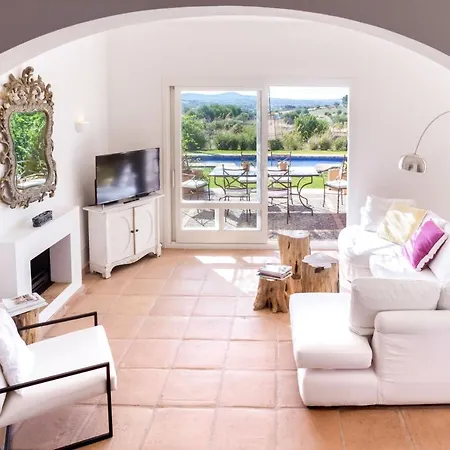 Spacious With Pool And Sea View In * סנט לורנס דס קרדסר