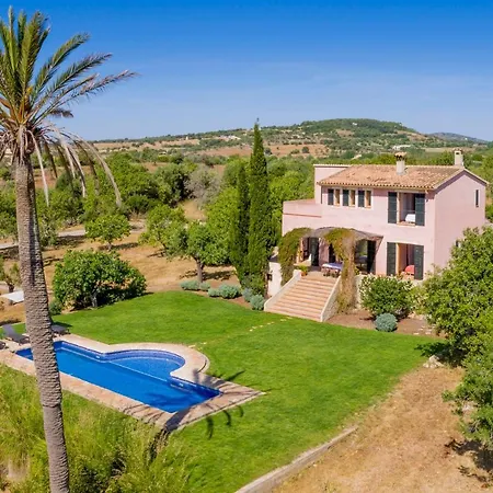 וילה Spacious With Pool And Sea View In *